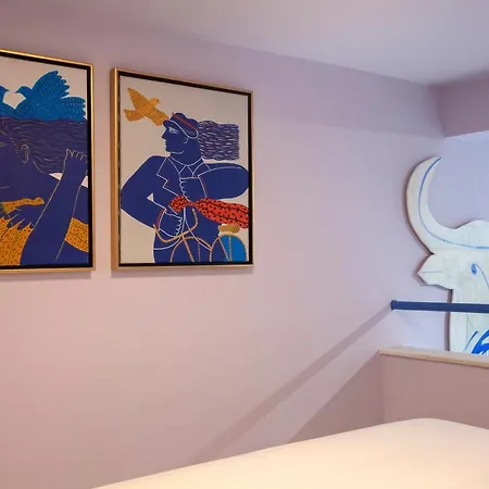The Frogs_guest House 3*